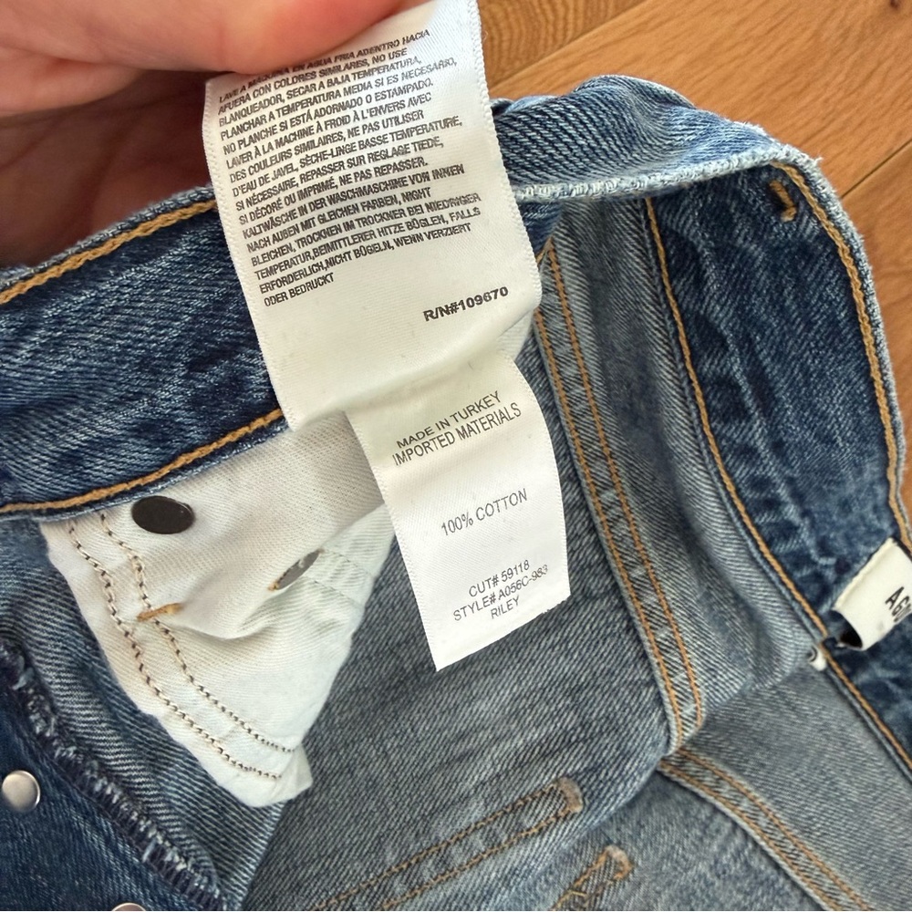 Agolde Riley High Rise Straight Crop Jeans - Picture 5 of 6